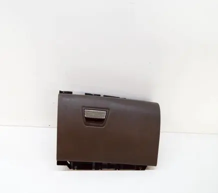 Maserati Quattroporte Glove box 670010224