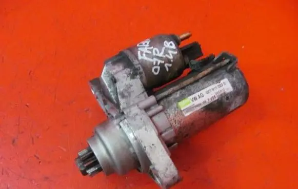 Skoda Fabia Mk1 (6Y) Starter motor 02T911023S