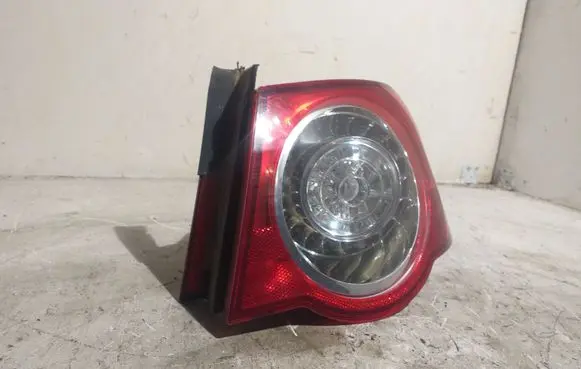 Volkswagen PASSAT B6 Rear/tail lights