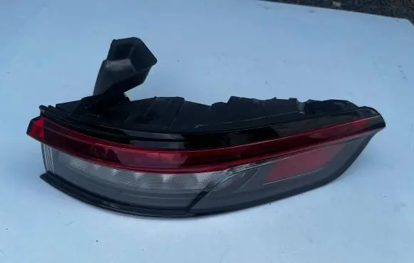 Jeep Grand Cherokee WL Rear/tail lights