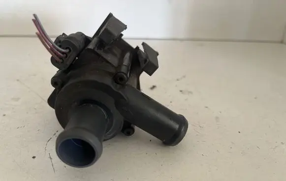 Audi Q5 SQ5 Electric auxiliary coolant/water pump 8K0819147