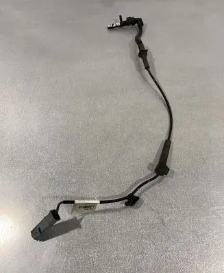 Peugeot 5008 ABS brake wheel speed sensor 9810728280