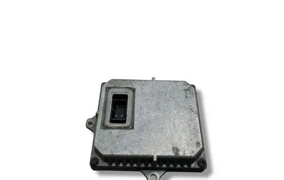 Ford Mondeo Mk III Xenon control unit/module 1S7112B655AA 19FM0910 1307329064
