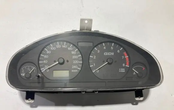 Mitsubishi Carisma Speedometer (instrument cluster) MR506491 0P0264027