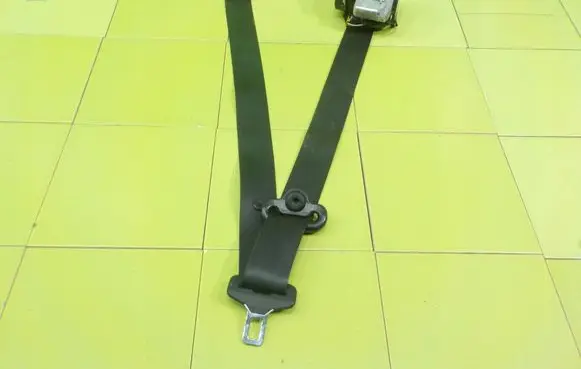 Ford C-MAX II Front seatbelt AM51R61295ACW XP170