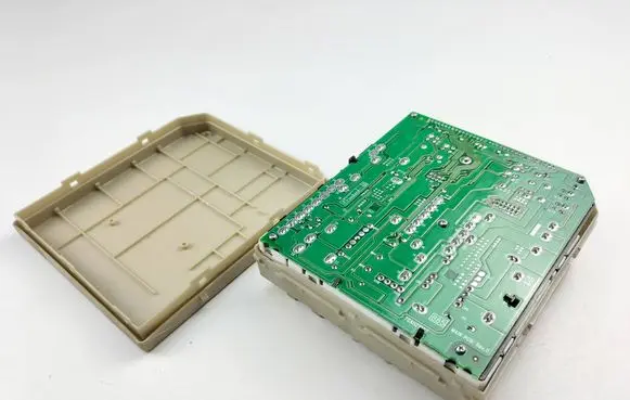 Renault Clio III Fuse module 902663A