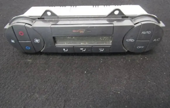 Ford Mondeo Mk III Climate control unit 3s7t18c612ah wlea15835