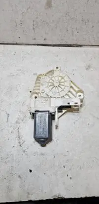 Audi A7 S7 4G Front door window regulator motor 8K0959801B 1101919810200 942887100
