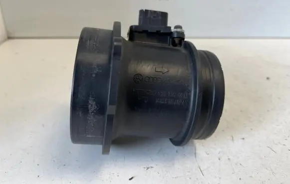 Audi A6 S6 C7 4G Mass air flow meter 059906461N