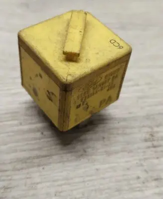Ford Mondeo Mk III Other relay 93B614N089BA