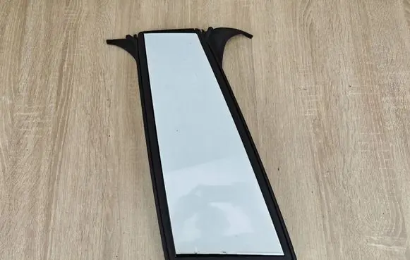 BMW 8 G16 (B) pillar trim (bottom) 7435418
