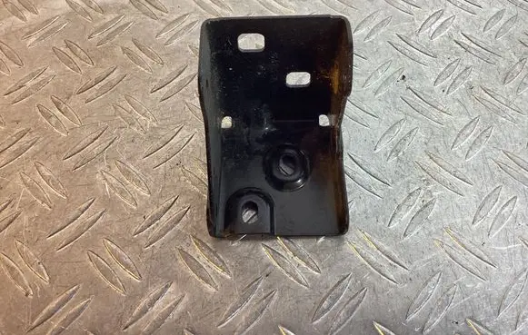 Radiator support slam panel bracket