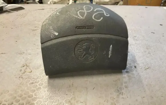 Peugeot Boxer Steering wheel airbag 01303290650 DP01004A0087