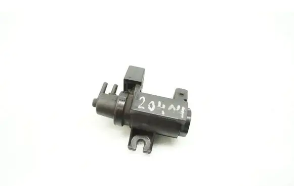 Ford Focus Vacuum valve 70057900