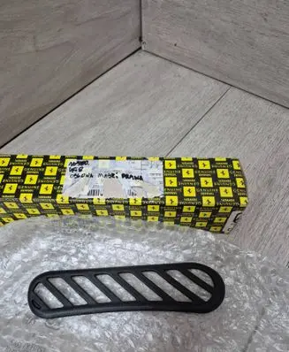 Ferrari 458 Bonnet wind deflector 85190900