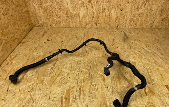 Jaguar I-Pace Engine coolant pipe/hose L9D3-8D152-AA