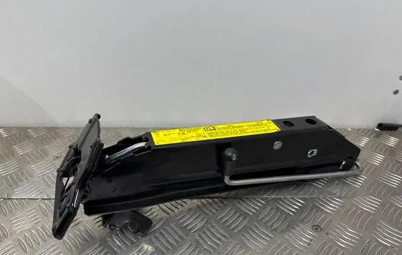 Audi Q5 SQ5 Lift Jack 8R0011031E