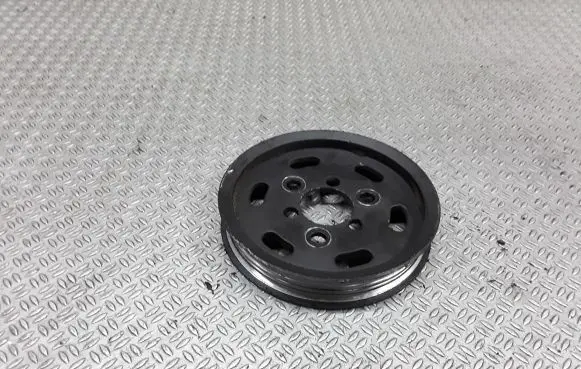 Volkswagen PASSAT B5.5 Power steering pump pulley 038145255D