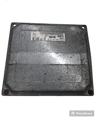 Ford Fiesta Engine control unit/module 4S6112A650SB S120977015C 6BHP