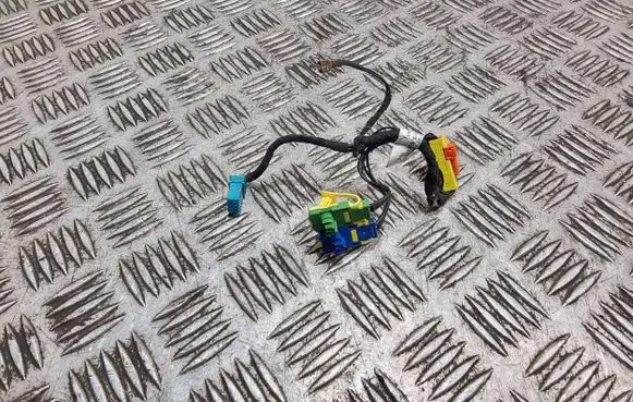 Volkswagen Touareg I Airbag squib ring wiring 3d0971582aa