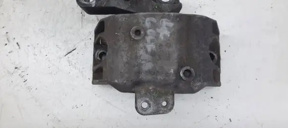 Volkswagen Golf IV Engine mount bracket 1J0199262CB