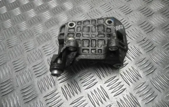 Porsche Cayenne (92A) Engine mounting bracket 059903143AJ VD16020