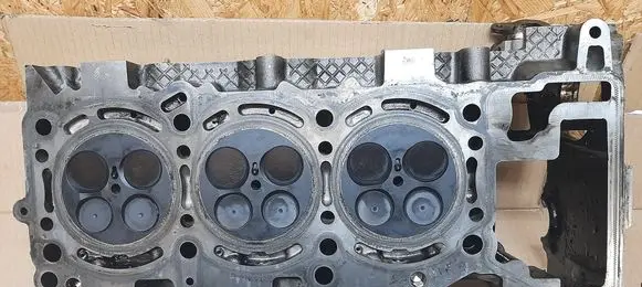 Mercedes-Benz ML W166 Engine head A6420105720