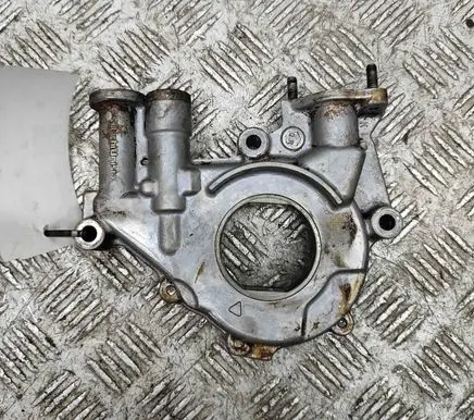 Volvo XC90 Oil pump 30757433