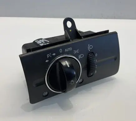 Mercedes-Benz E W211 Light switch 2115450304 04056020 A2115450304