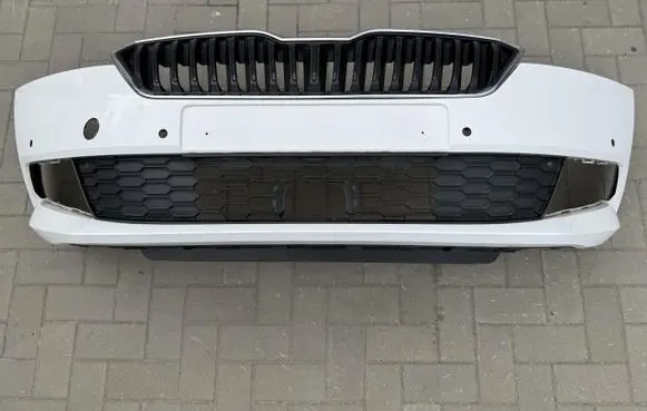 Skoda Fabia Mk3 (NJ) Front bumper 6V0807221F