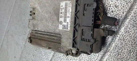 Skoda Octavia Mk2 (1Z) Engine control unit/module ECU