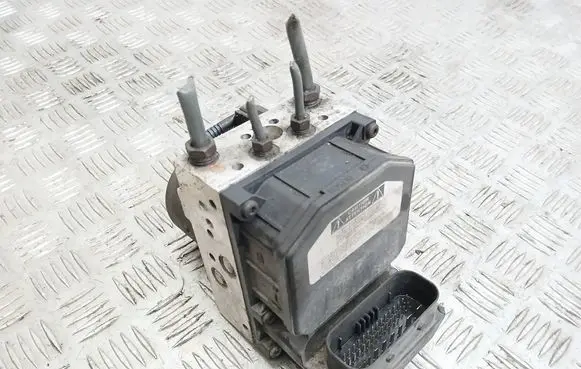 Toyota Corolla Verso E121 ABS Pump 445400F010 0265225284