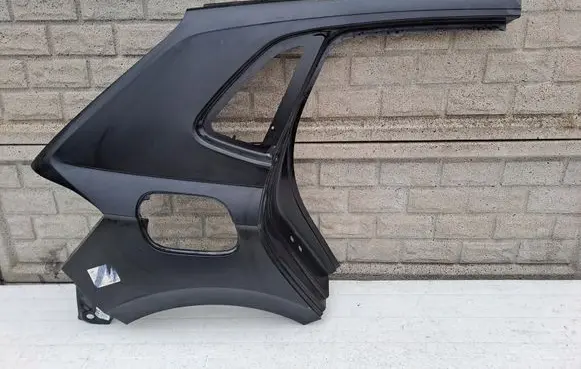 Volkswagen Polo VI Rear quarter panel 5DNOBMW