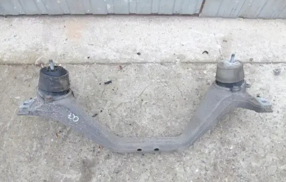 Audi Q7 4L Front subframe 7L6199207B