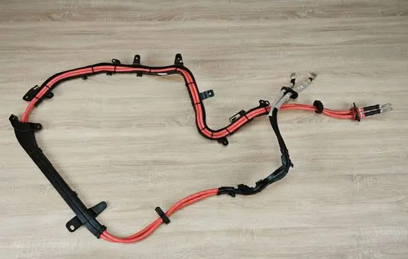 BMW 4 G22 G23 G24 G26 Positive cable (battery) 9107457