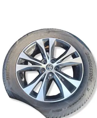 Toyota RAV 4 (XA40) R18 alloy rim 