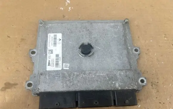 Renault Clio IV Engine control unit/module 237106376R 151720140 V29067054A