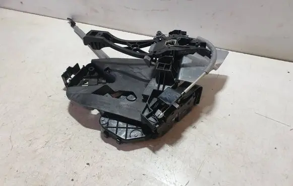Volvo XC60 Rear door lock 30753337