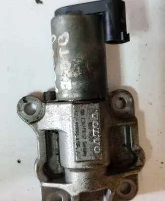 Volvo S60 Camshaft vanos timing valve 8670422 134711602