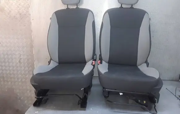 Renault Clio III Seat and door cards trim set 