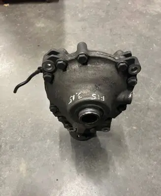 BMW X5 F15 Front differential 8618379 10131121039200 01FE29793