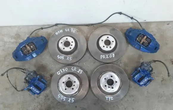 BMW X5 G05 Brake discs and calipers set 