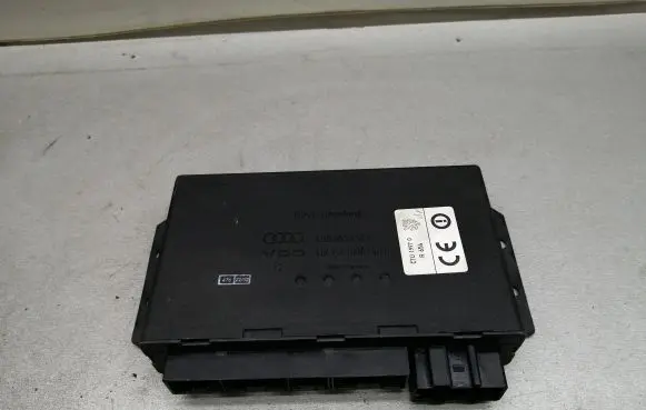 Audi A6 S6 C5 4B Comfort/convenience module 4B0962258K