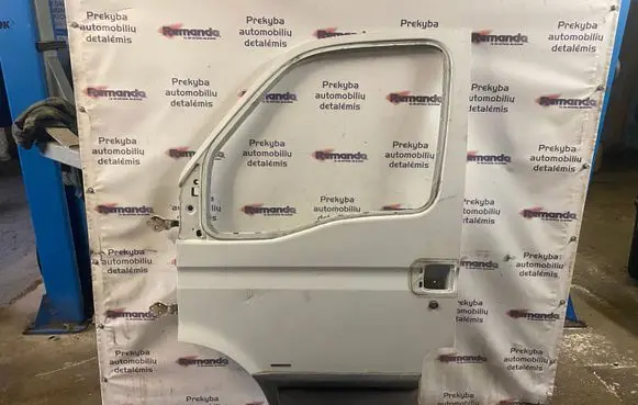 Door (2 Door Coupe)