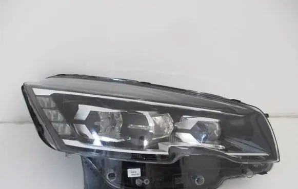 Peugeot 508 Headlight/headlamp 9807241680