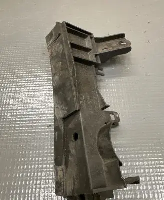 Porsche Cayenne (9Y0 9Y3) Other engine bay part 4M0971871
