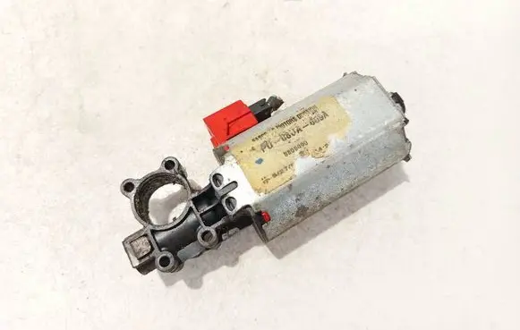 Chrysler Pacifica Seat adjustment motor 5809090