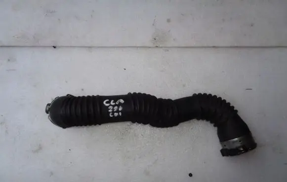 Mercedes-Benz CLA C117 X117 W117 Intercooler hose/pipe A2465200101