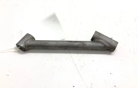 Volkswagen PASSAT B8 Other engine bay part 04L129723A