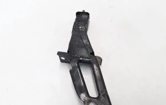 Volvo XC70 Front bumper cross member 31329437